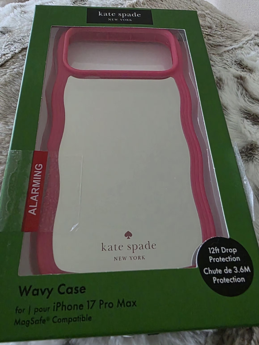 kate spade Mirror Wavy iPhone 17 Pro Max Case with Pink Trim